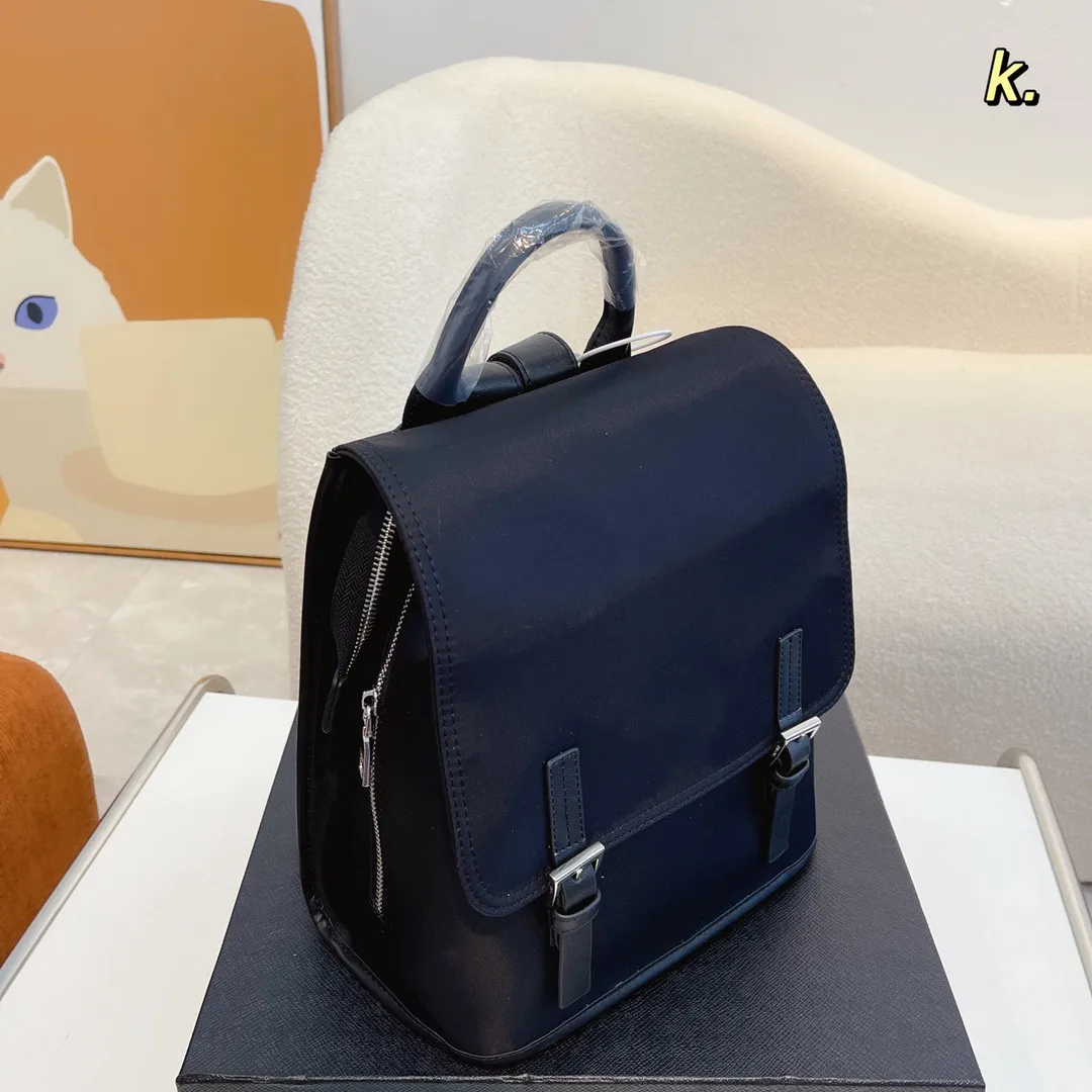 Popular seasonal high-quality men's and women's Canvas Backpack high-quality fabric original hardware