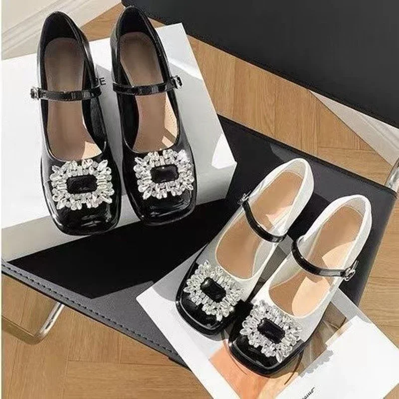 Женские туфли мэри джейн на высоком каблуке новинка 2024 лаковая кожа квадратный