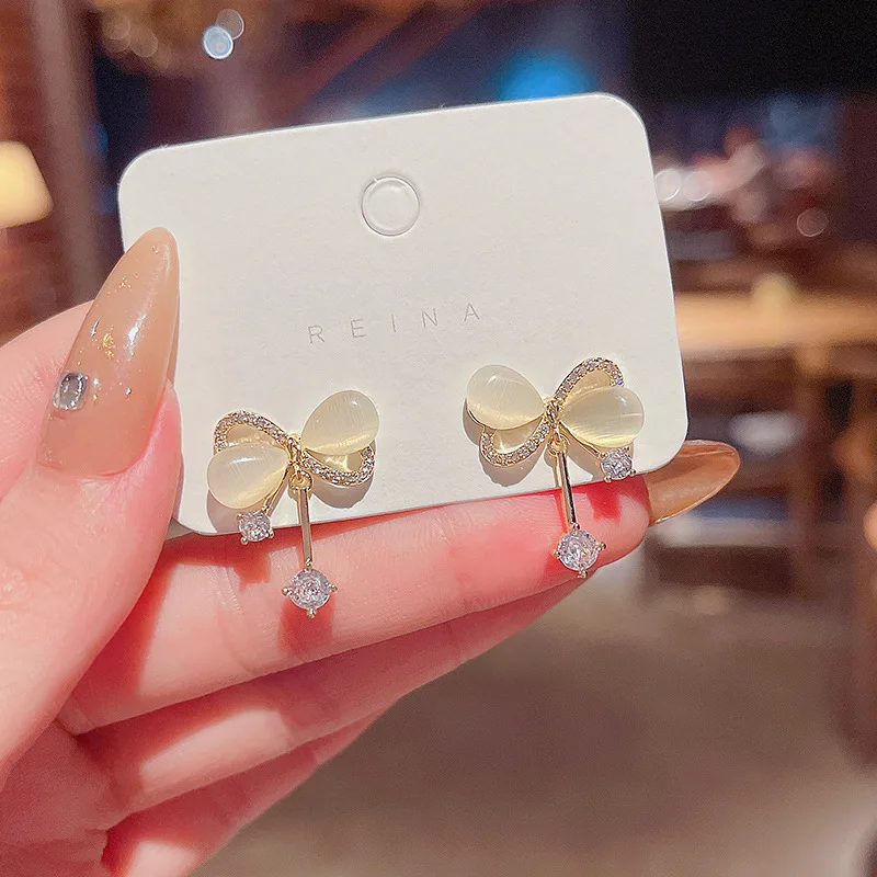 

Серьги-подвески женские из серебра 925 пробы с фианитом и опалом