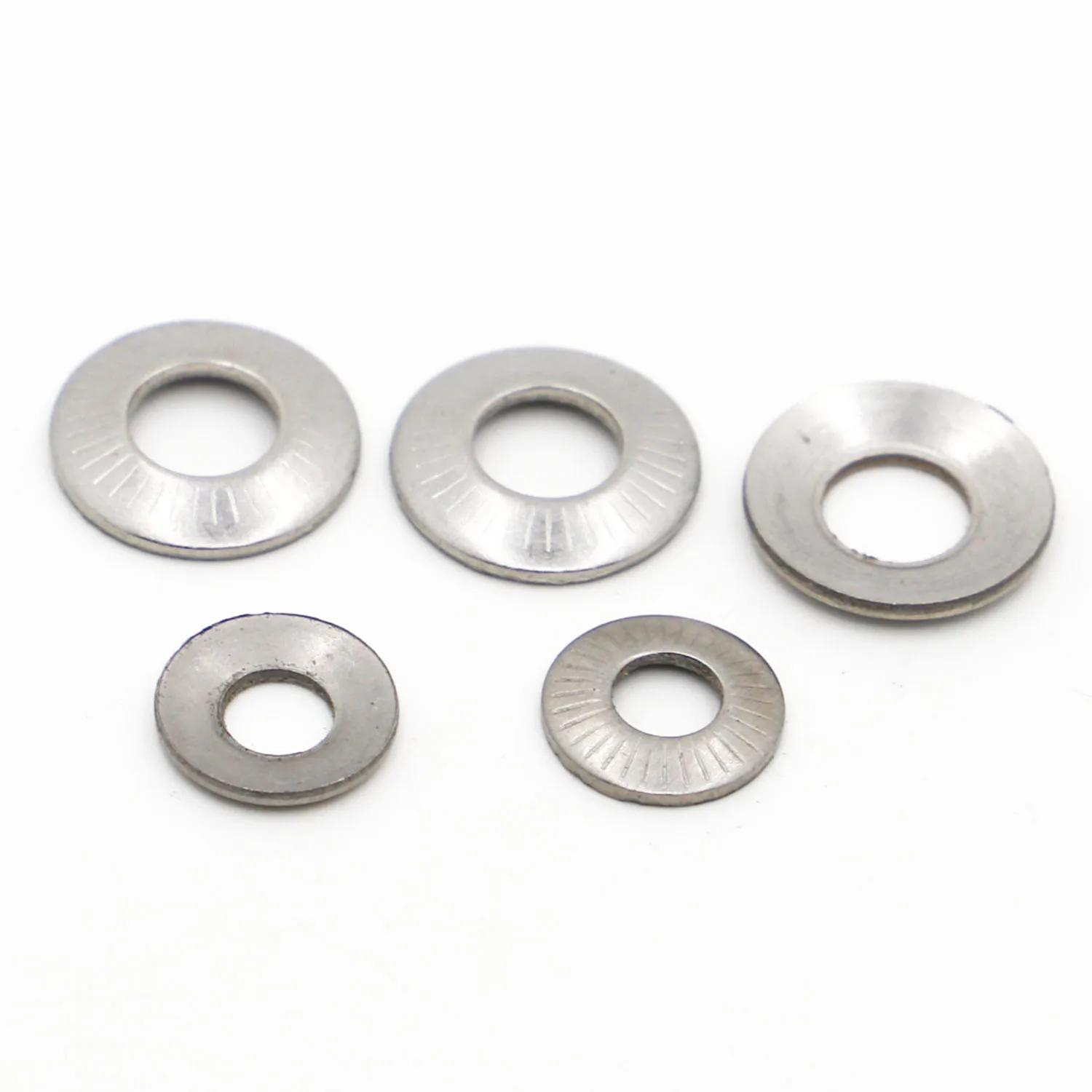 Рифленая эластичная прокладка диска из нержавеющей стали с зазубринами m2 5 M14 M16 |