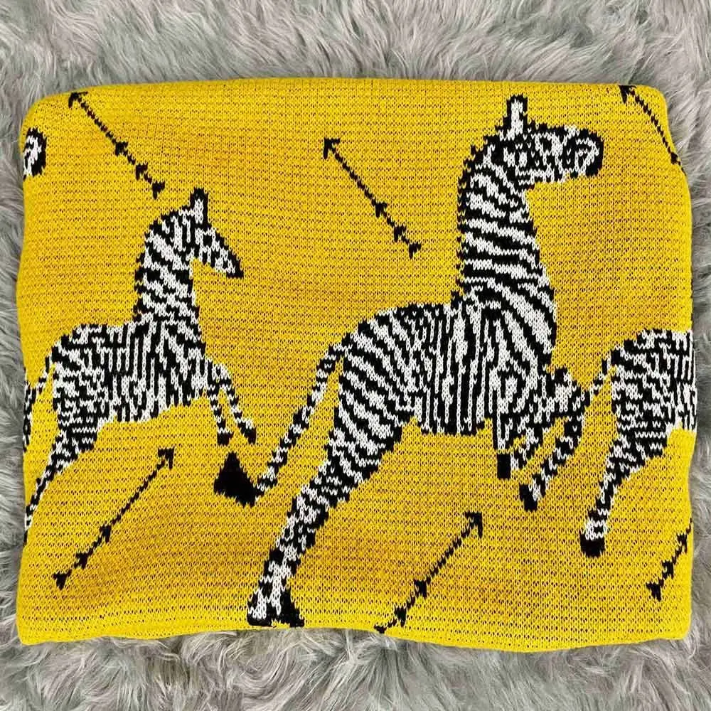 Винтажное вязаное одеяло в виде зебры мягкое уютное темно-зеленое легкое