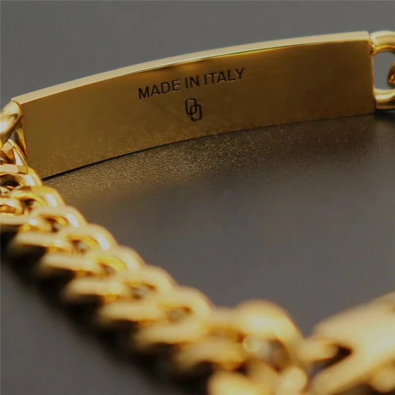 1017 ALYX 9SM Bracelet Men Women High Quality Chain Classic Carve Logo Alyx Bracelets Made In Italy Hook Buckle Stainless Steel