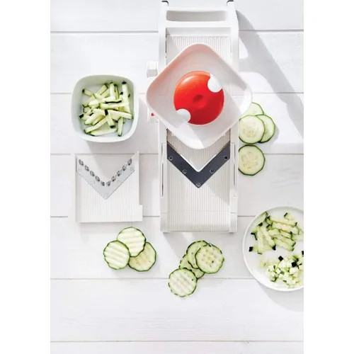 Рисунок 2 - Тонкий кусочек посуды