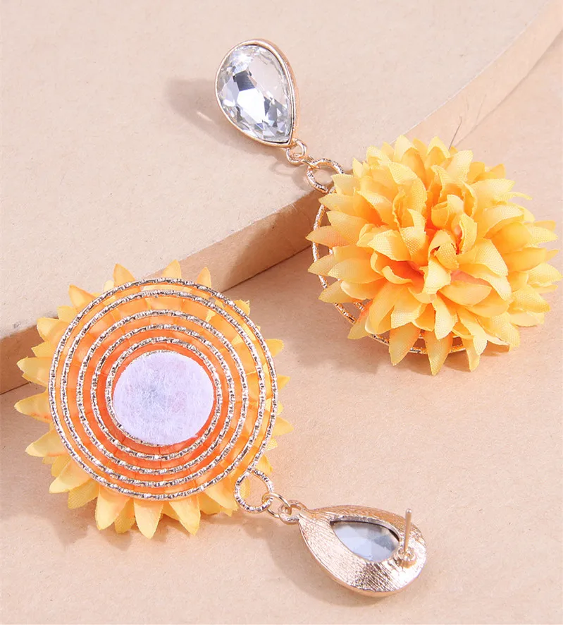 Женские серьги-гвоздики с кристаллами Kymyad Винтажные серьги золотого цвета