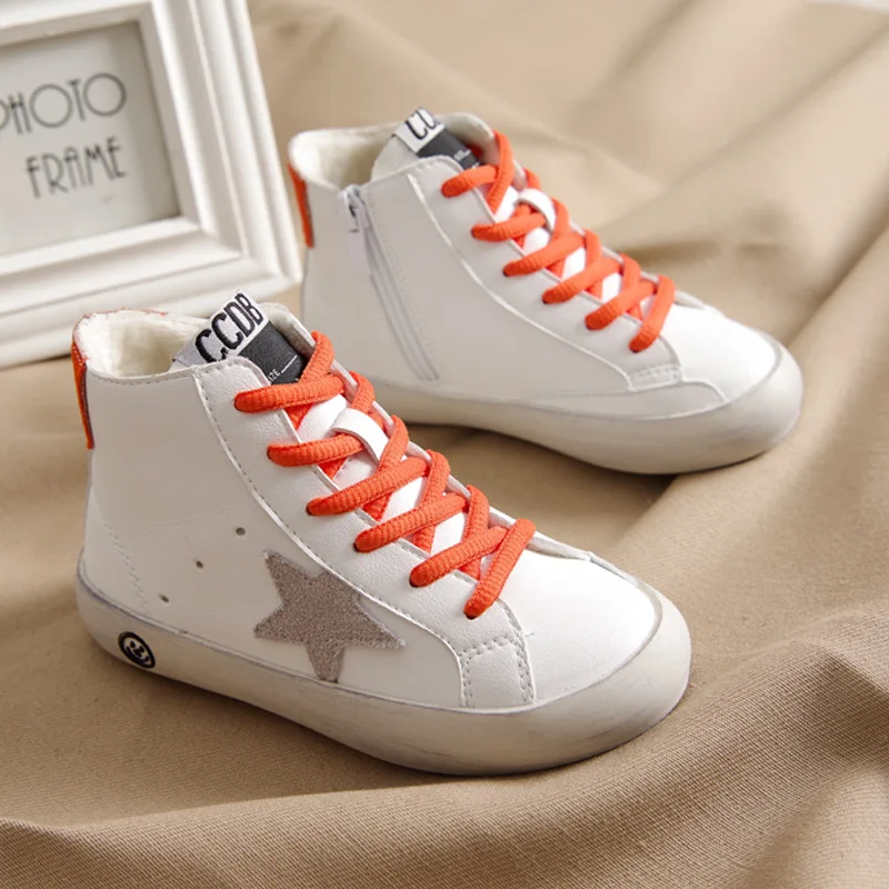 Детские кроссовки 2022 модные новые спортивные для мальчиков со звездами удобные