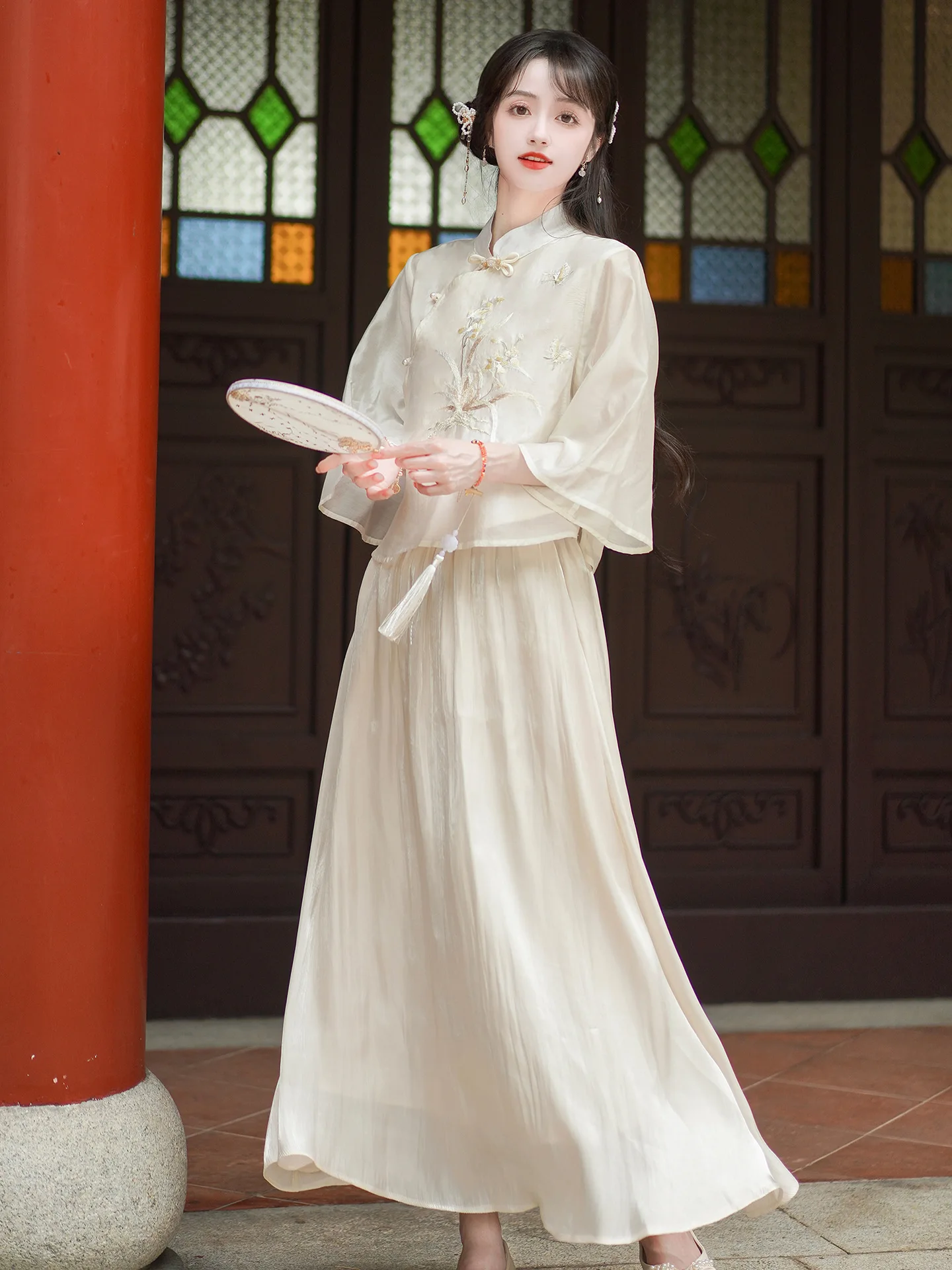 Летняя женская одежда YOUDEYISI в Литературном ретро-стиле с вышивкой рукав три