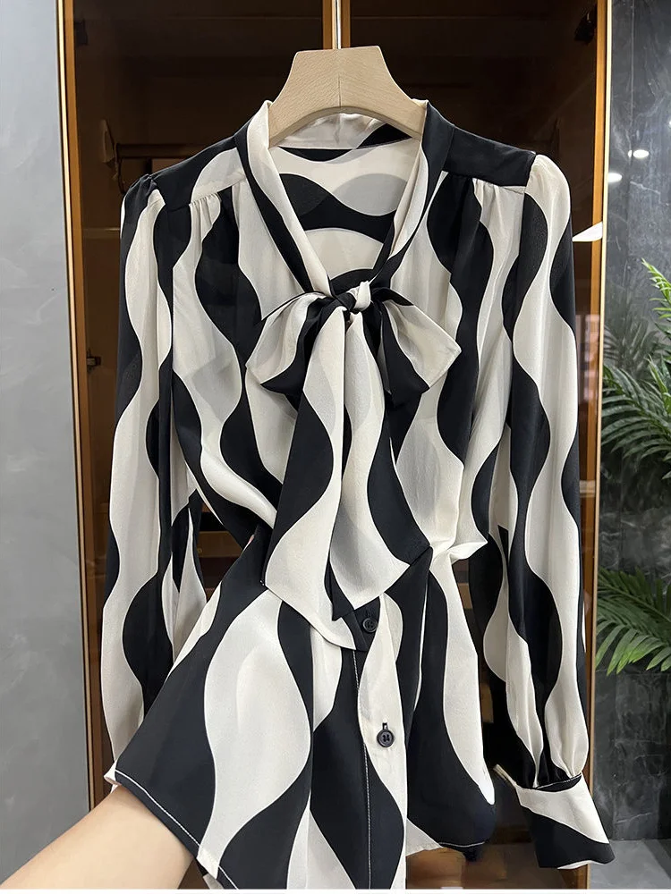

Hikigawa 2023 Summer Chic Fashion Blouse Bandage Contrast Color Striped Long Sleeve V Neck Harajuku Casual Blusas Mujer De Moda