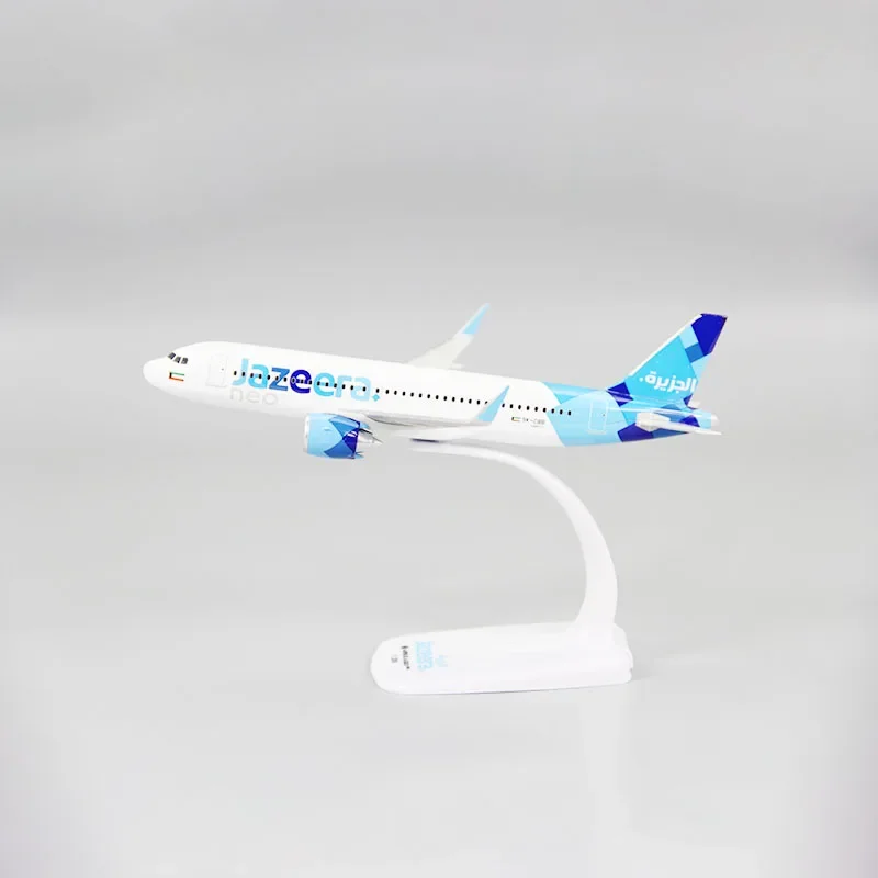 

1:200 Scale A320NEO Jazeera Airways ABS Plastic Airplane Model Toys Aircraft Plane Model Toy Assembly Resin for Collection