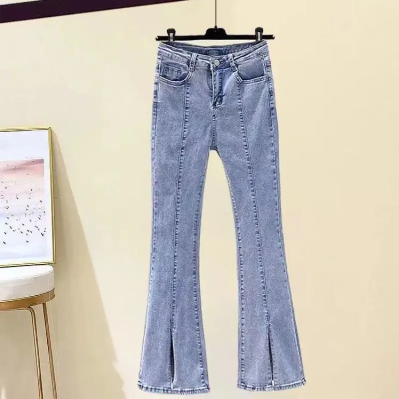 Женский весенний шикарный зеленый вязаный жилет с цветочным принтом белые