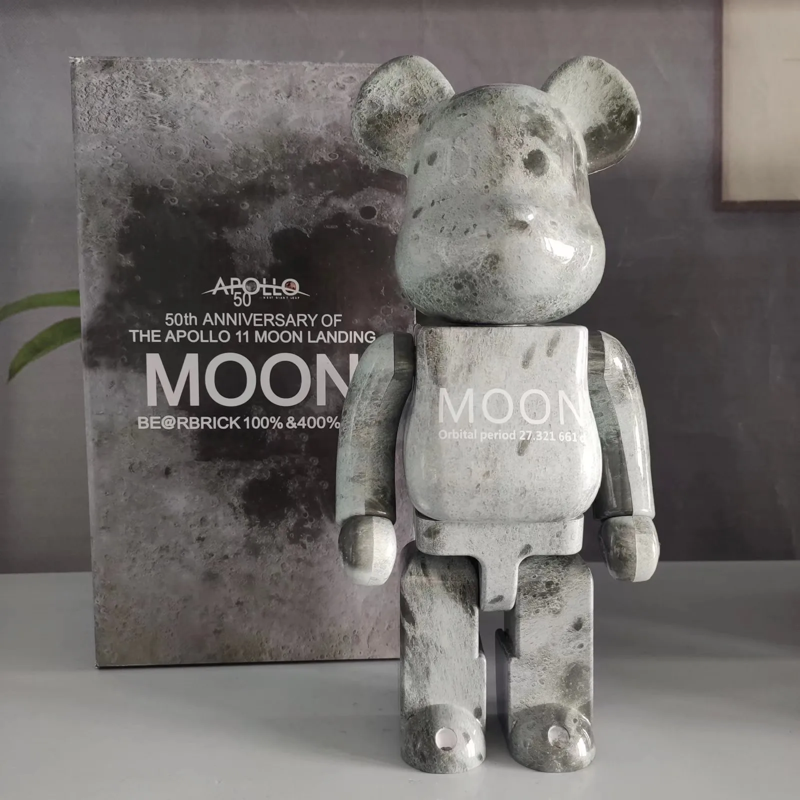 Bearbrick 400% 28 см Луна и Марс комбинированные астрономические влюбленные собирать