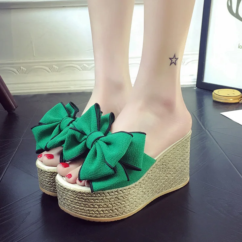 

Shoes Slippers Casual Summer Clogs Woman Slides Platform Heeled Mules Flower Pantofle On A Wedge Luxury Beach High Flat 2023 Fas