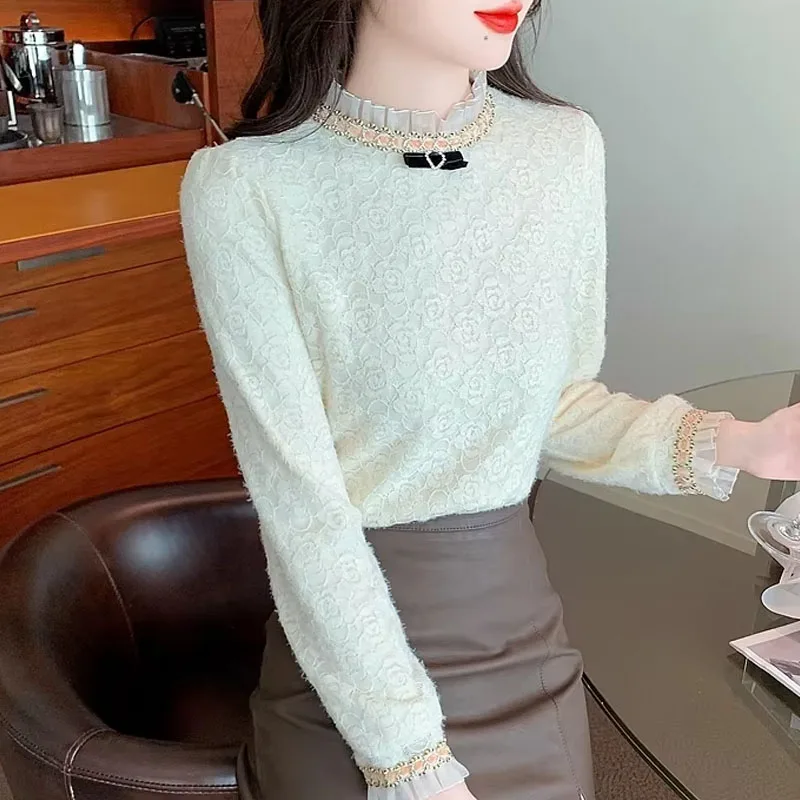 Новая кружевная женская блузка с рюшами и бантом бархатная утепленная длинными