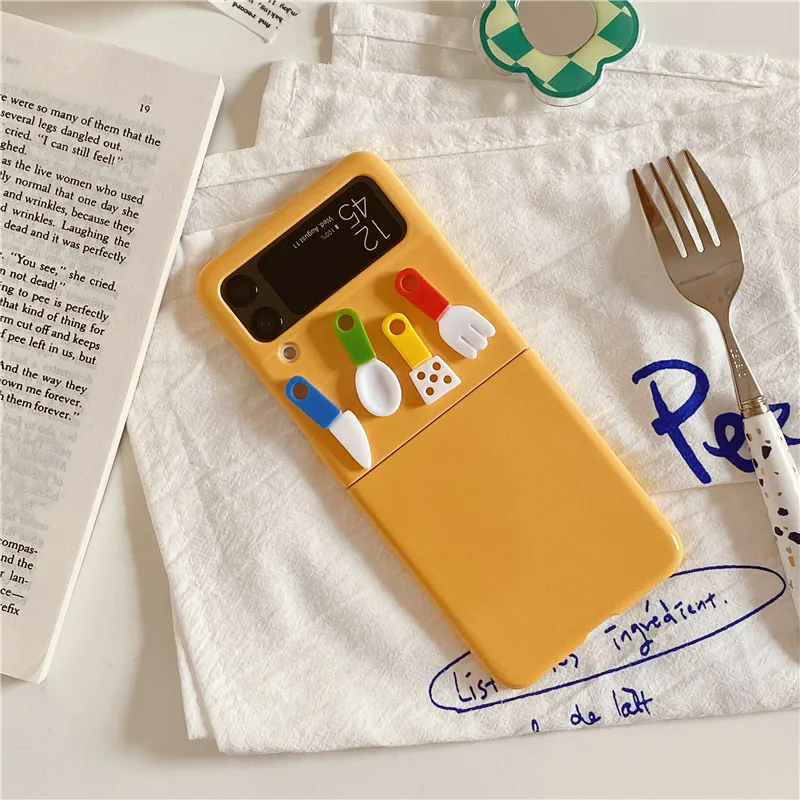 

For Samsung ZFlip3 Cases Yellow Candy Tableware Couple Gift Phone Case for Samsung Galaxy Zflip 3 Cute Original Gift Funda Capa