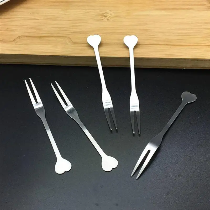 

10pcs/lot 13cm Stainless Steel Fruit Forks For Restaurant Cafeteria Home Party Dessert Fork Lovely Fruit Fork Tableware