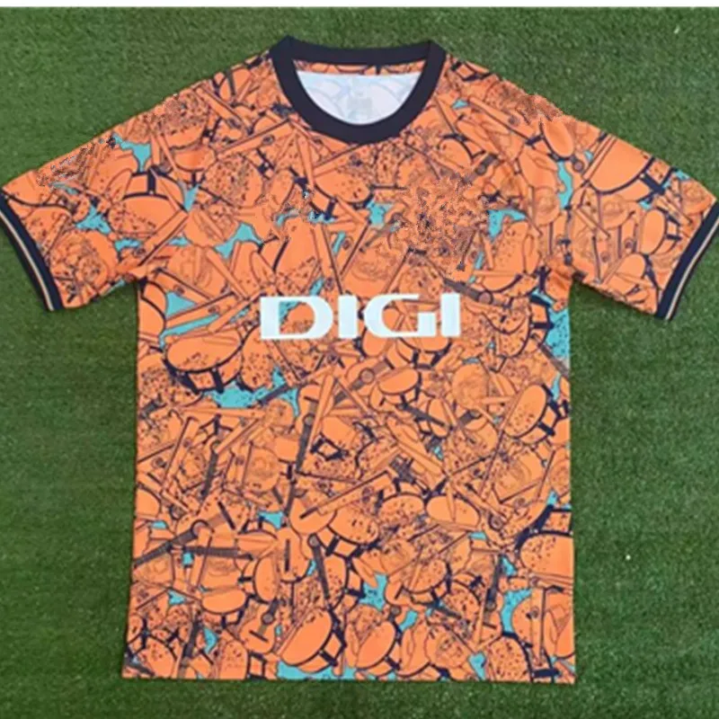 

Новая мужская униформа на заказ