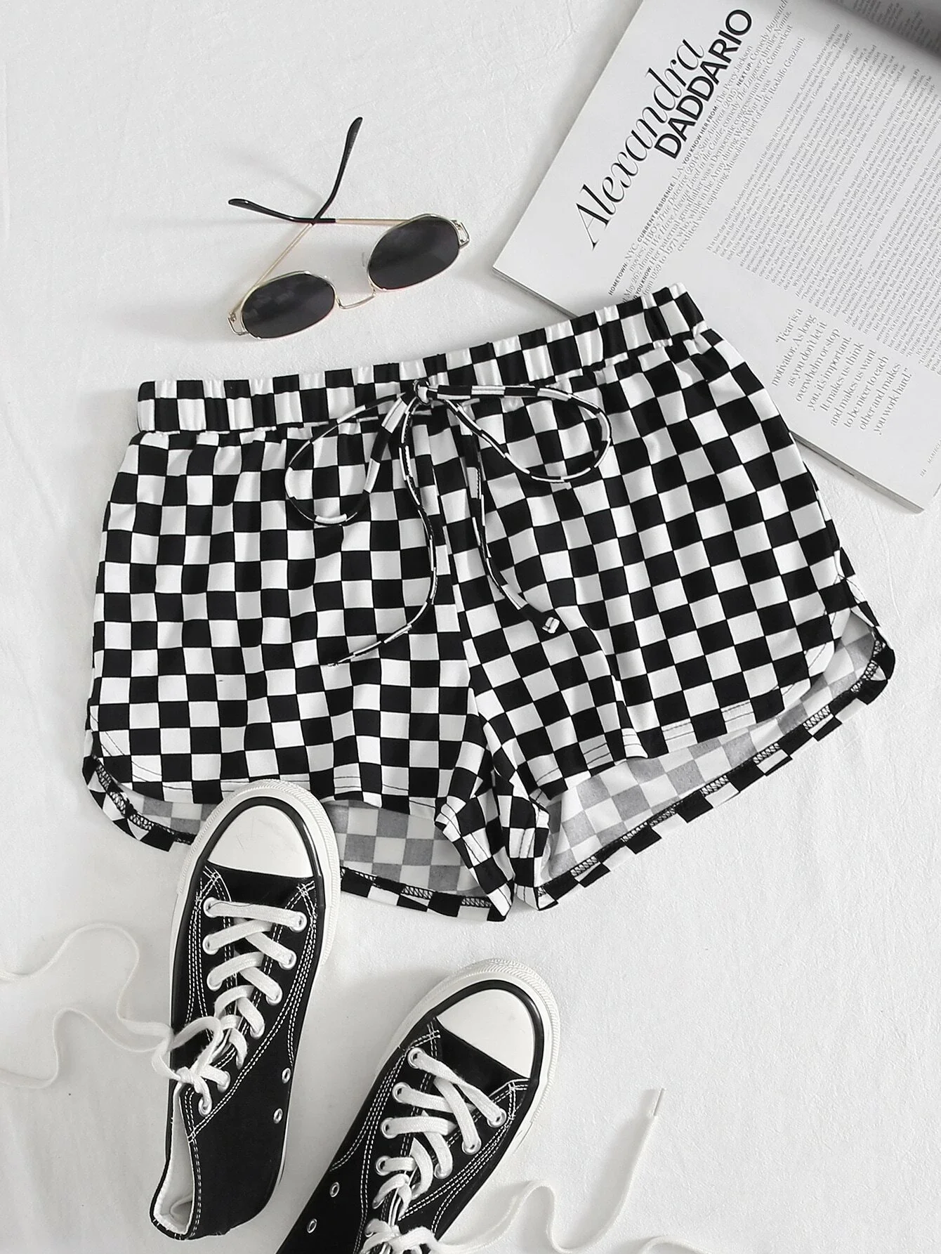 

Checkered Print Drawstring Shorts