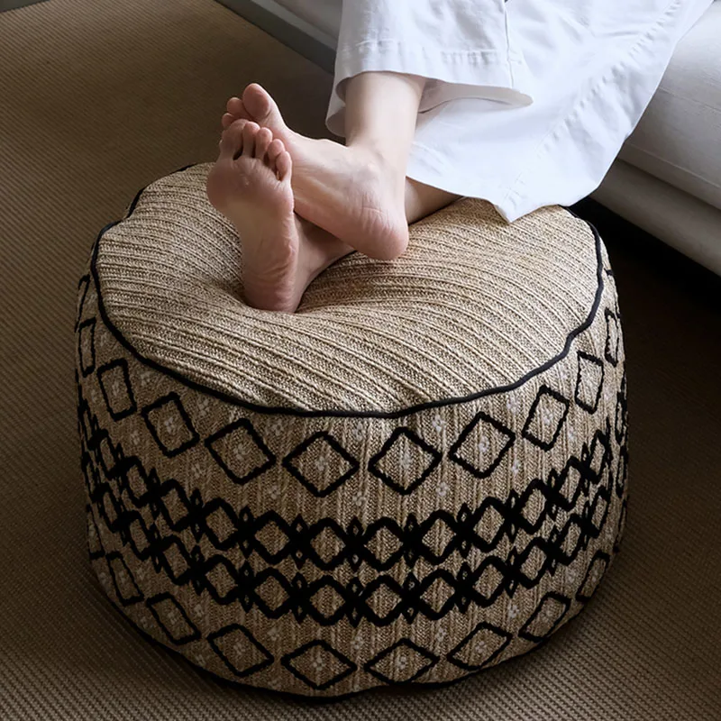 

Kids Bedroom Modern Foot Stool Round Cute Luxury Nordic Design Foot Stool Small Camping Entrance Poggiapiedi Home Furnitures