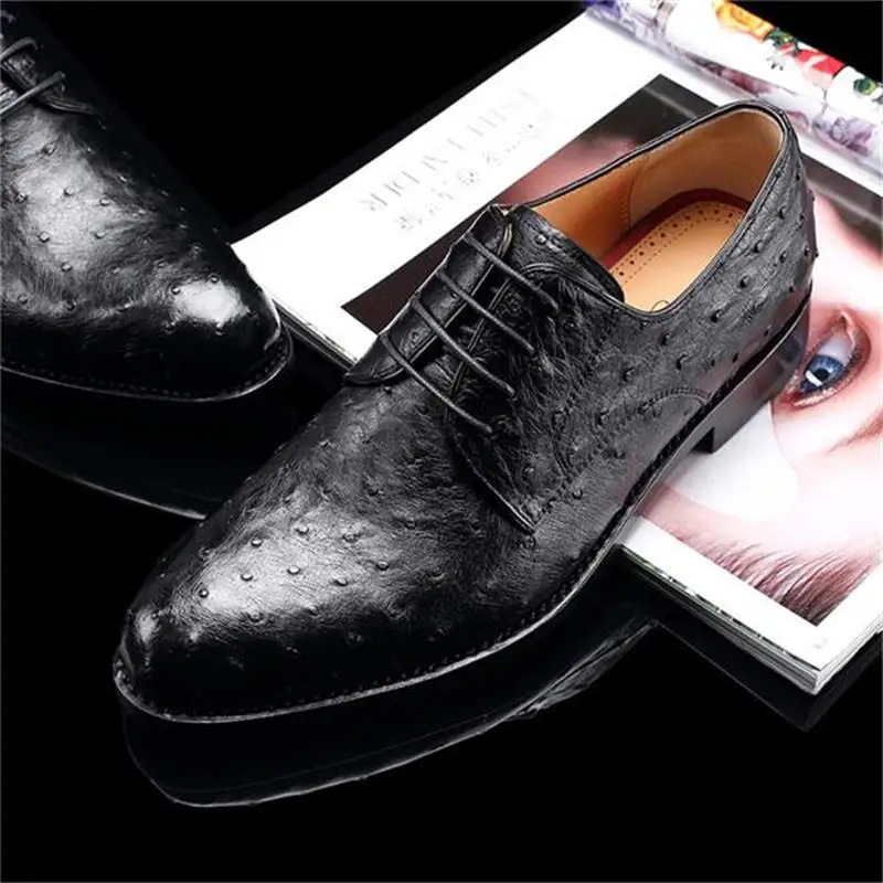 

Oxford Shoes Men Shoes PU Solid Color Classic Casual Wedding Party Embossed Wing Tip Lace Up Fashion Dress Shoes ZQ0811