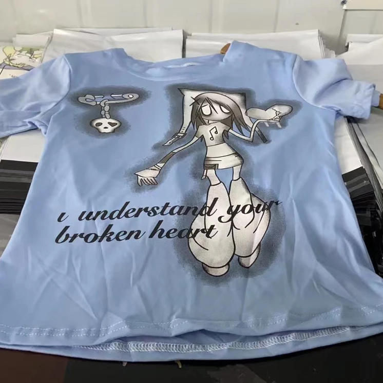 Женский летний комплект из футболки и юбки с принтом |