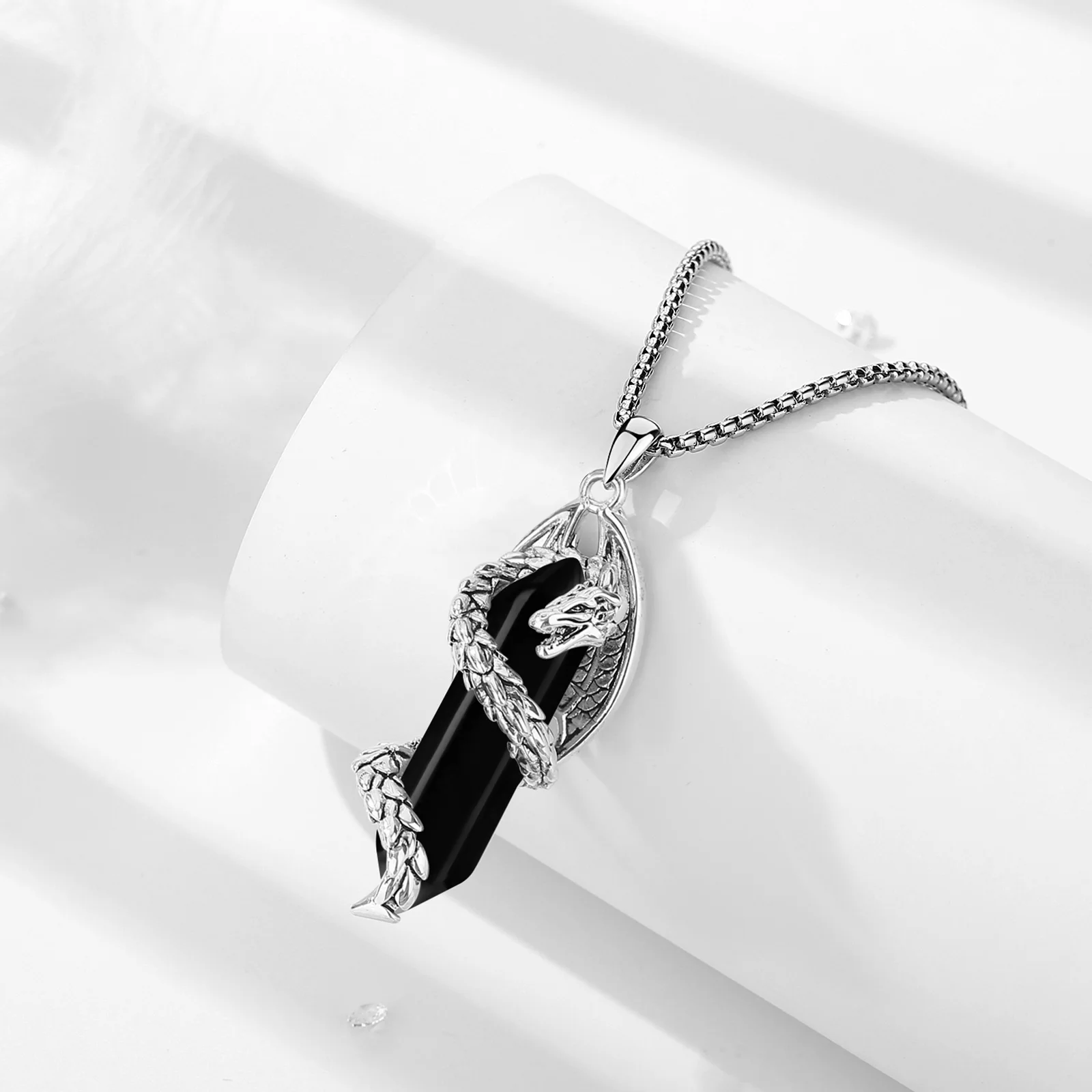 Eudora Dragon Twining шестиугольное обсидиан призматическое ожерелье энергетический