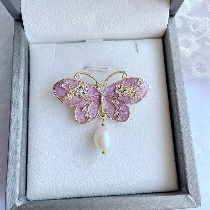

New Enamel Drop Glaze Butterfly Brooches for Women's Clothing Freshwater Pearl Insect Lapel Pins Corsage Temperament Jewelry