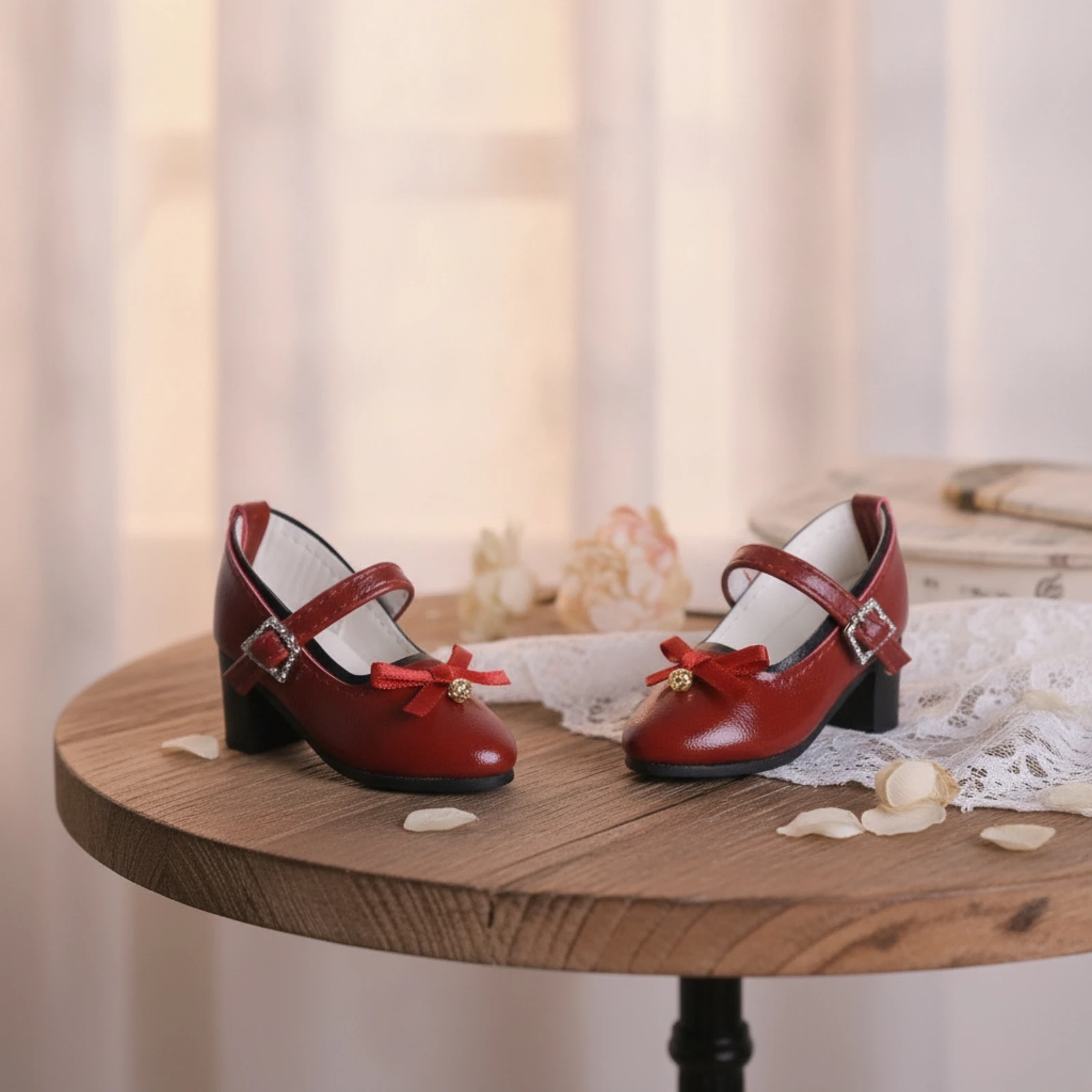 Фото Классические туфли для кукол с ремешками, нарядная обувь для кукол BJD, элегантная и изящная обувь для коллекционирования и демонстрации №2