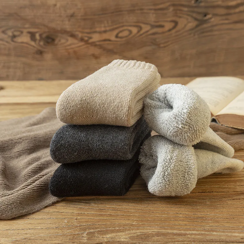 Men's Wool Socks Winter Thick Warm Harajuku Retro Cashmere Socks Cold Snow Cashmere Socks Men 5 Pair