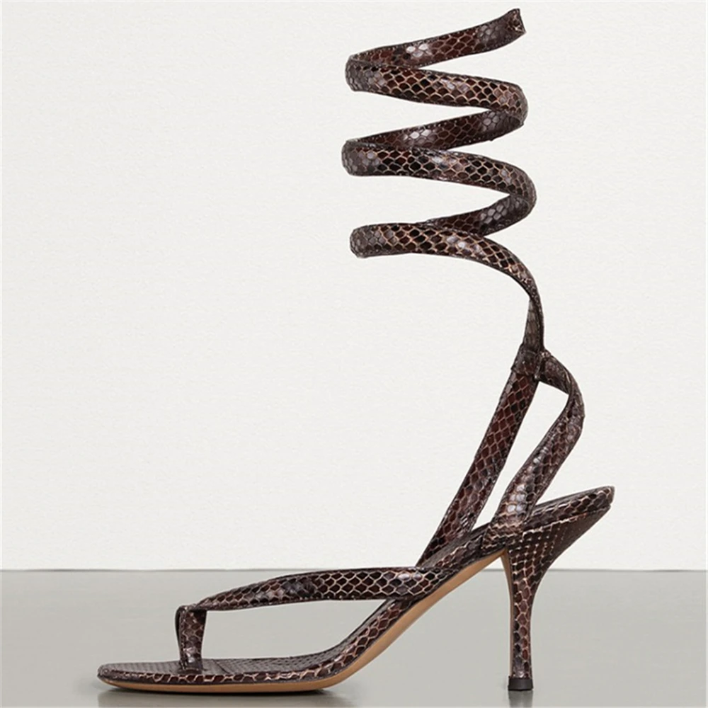 2022 Summer Women Medium Heel Clip Feet Plus Size Print 43 Snake Print Elastic Ring Foot Stiletto Sexy Fashion Banquet Sandals