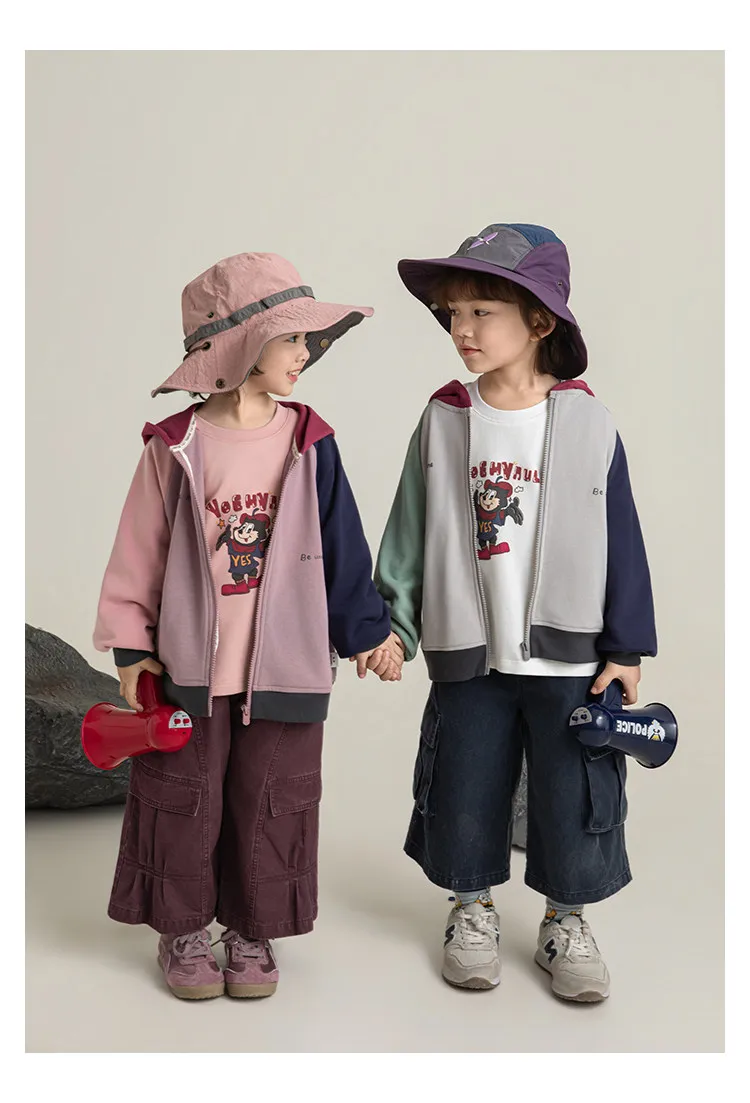 Детская куртка с капюшоном для девочек, весна 2026, новая, яркая, в стиле колор-блок, повседневная, свободного кроя, универсальная, для детей 2-10 лет (art.: 3920d8d02cbae) - 3920d8d02cbae