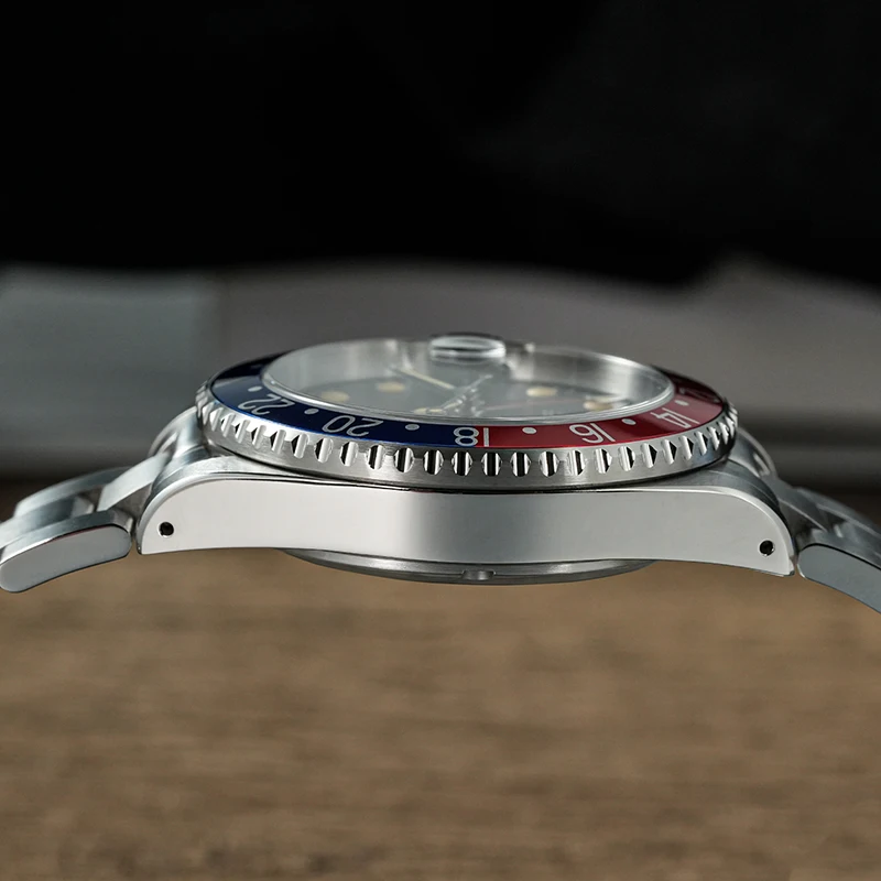 Фото Watchdives WD0014 Роскошные часы NH34 Автоматический механизм BGW9 Светящиеся часы 200 м Водонепроницаемые сапфировые мужские часы №5