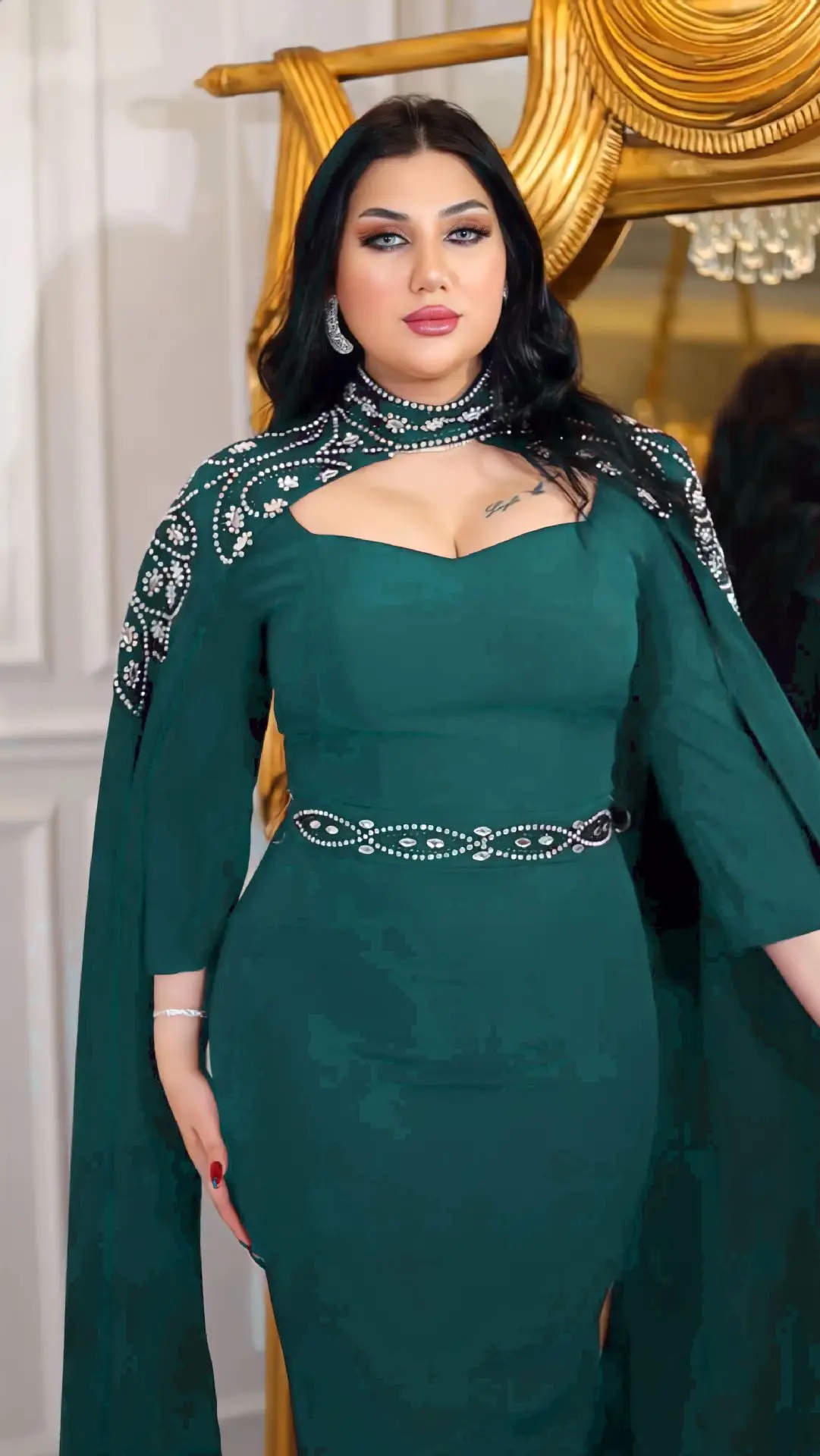 Женское платье с длинным рукавом блестящее макси бриллиантами