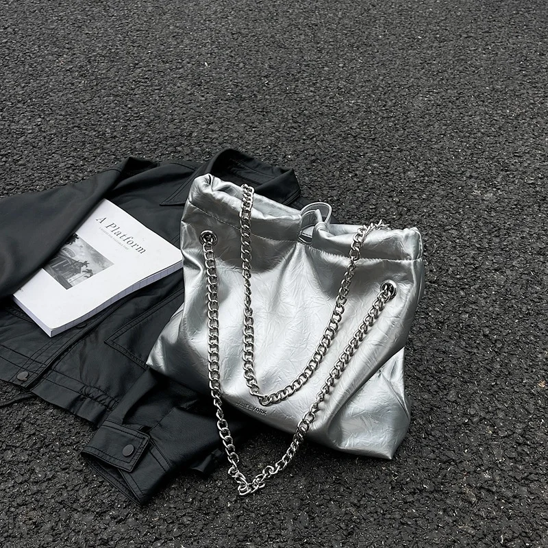 

Серебристая стая Стая Повседневная модная простая сумка на плечо большой емкости 2023, однотонная модная повседневная женская сумка