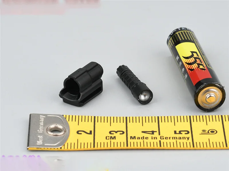 

Модель фонаря с крышкой для 12 фигурок, масштаб 1/6, DAM78092