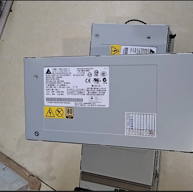 1 шт. BCE 8677 DPS2500BB A 39Y7405 39Y7400 2320 Вт