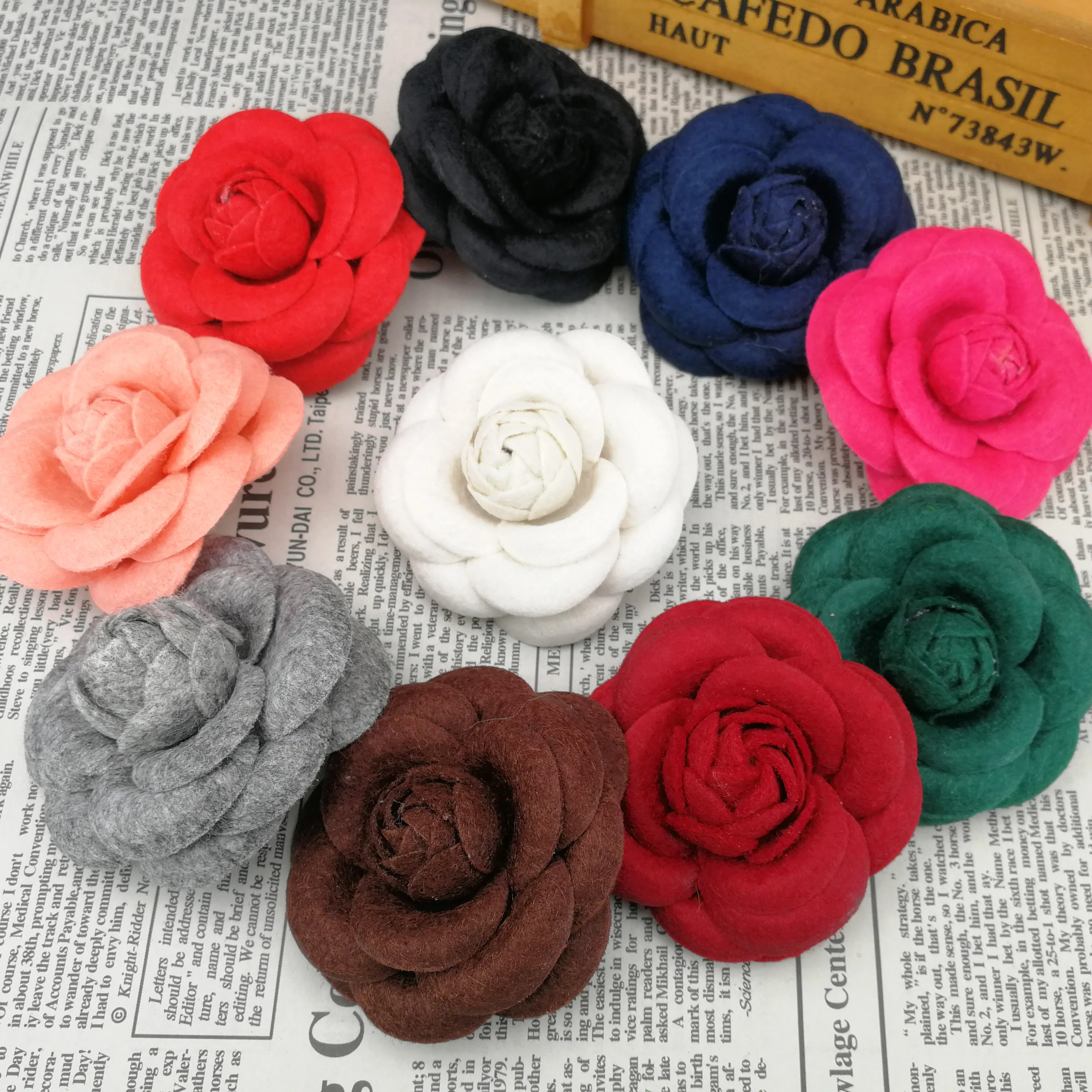 

Korean Large Wool Camellia Flower Brooch Boutonniere Lapel Pin Jewelry Bowknot Brooches Corsage Gifts for Women Accessories