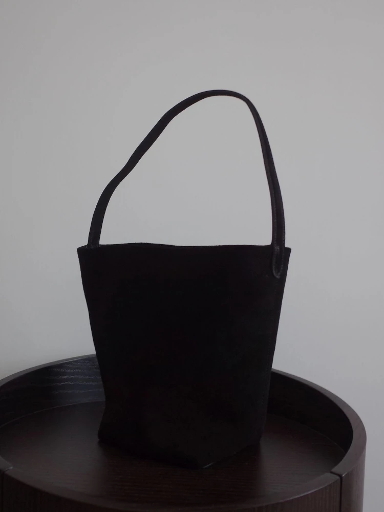 2022 New Women Bag Casual Simple Commuter Leather Large Capacity Suede Handbag/shoulder Bag