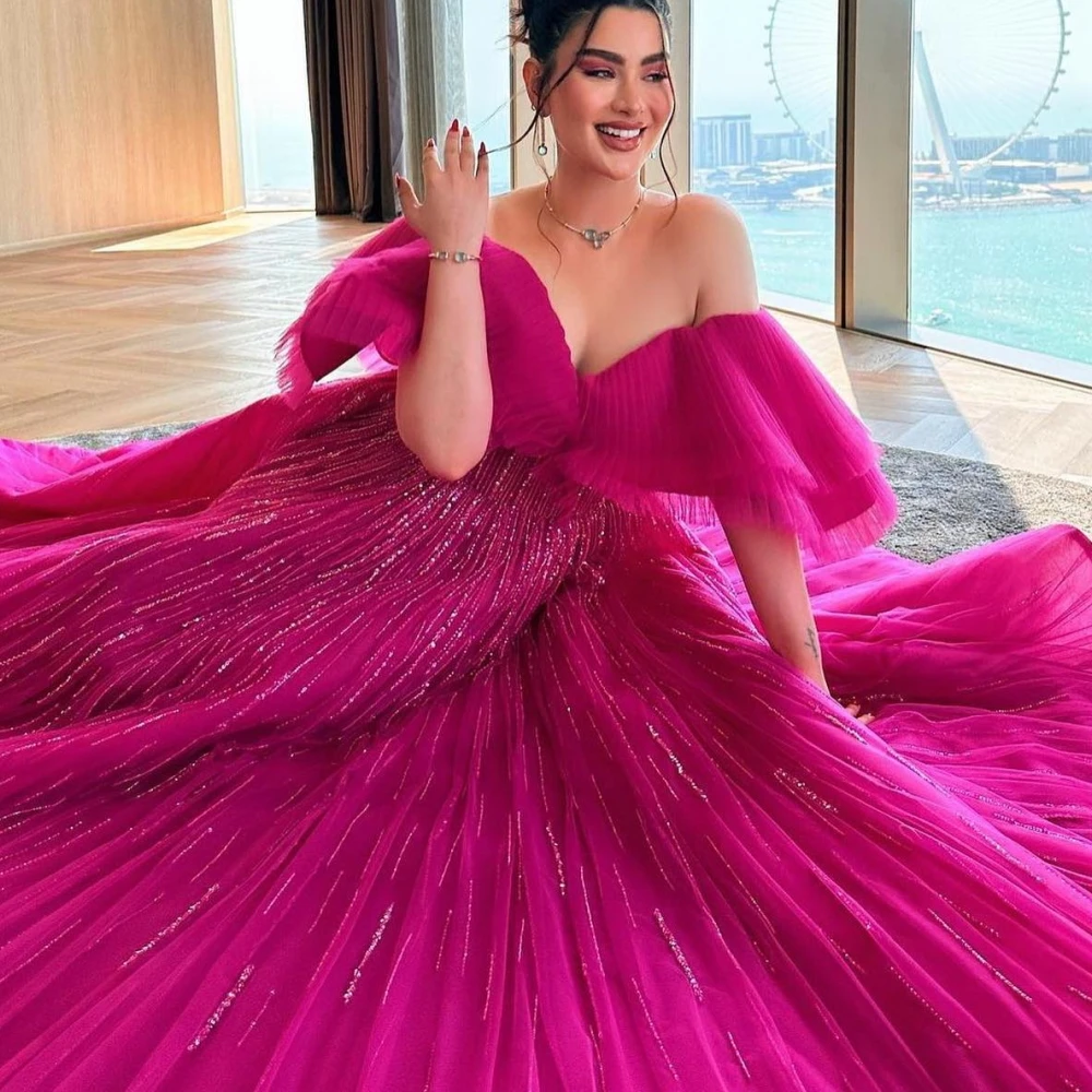 

Qcenkern Off the Shoulder Fuchsia Sequined Evening Formal Tulle Cape Sleeves Party Dresses Gowns Women Robes de Soirée 2023