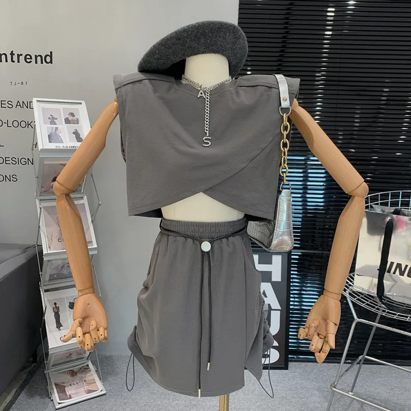 

Новинка, женская одежда, лето 2023, жилет без рукавов для девочек, короткий топ на шнуровке, повседневная юбка, комплект из двух предметов