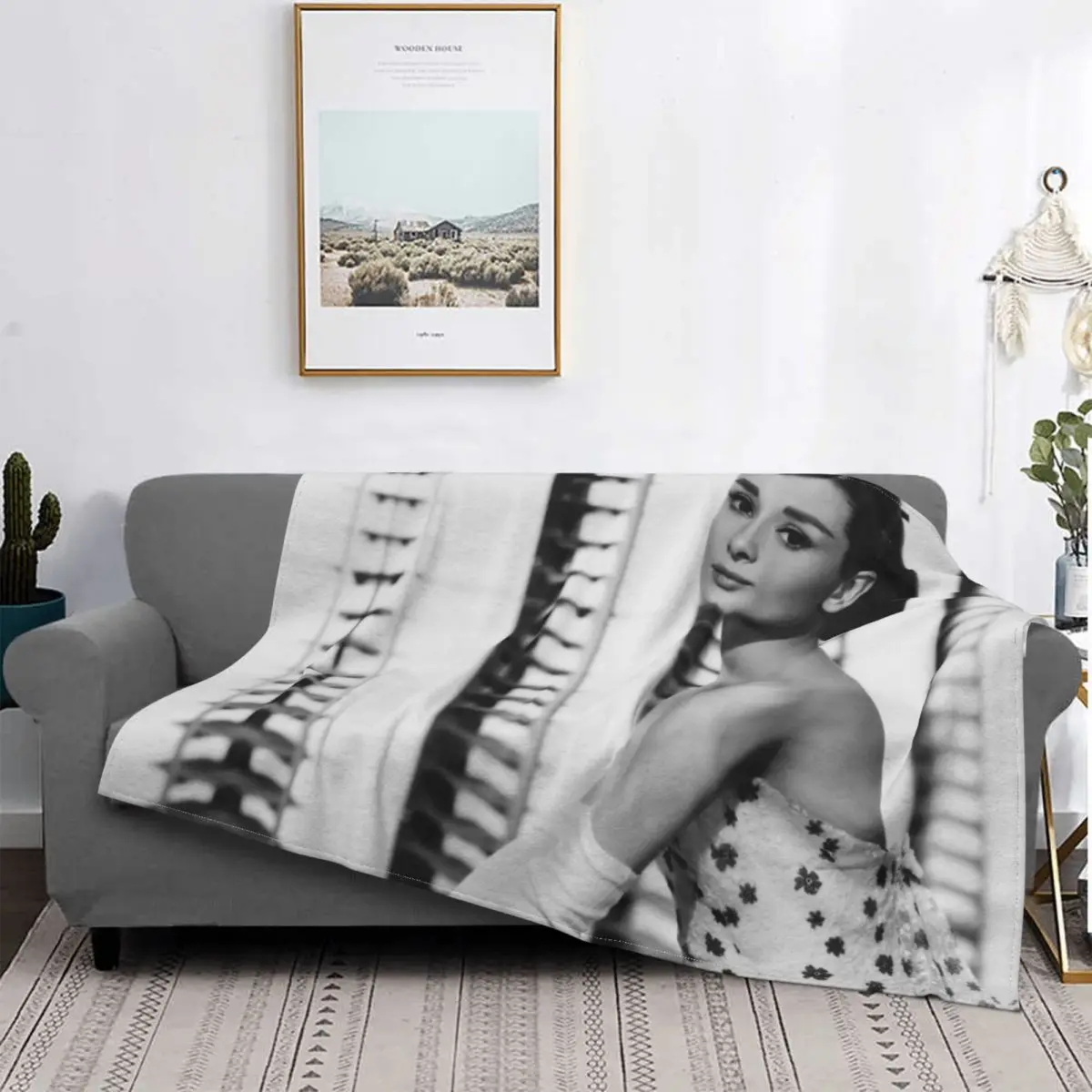 

Audrey Hepburn Blanket Warm Fleece Soft Flannel Throw Blankets for Bedding Couch Car Spring Autumn