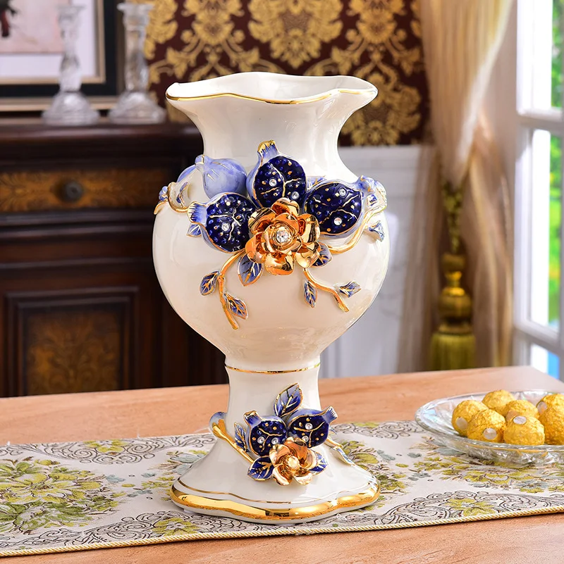 

New Creative Pure Hand-gilt Painted European-style Ceramic Vase Nordic Style Decoration Home Hotel Light Luxury Art