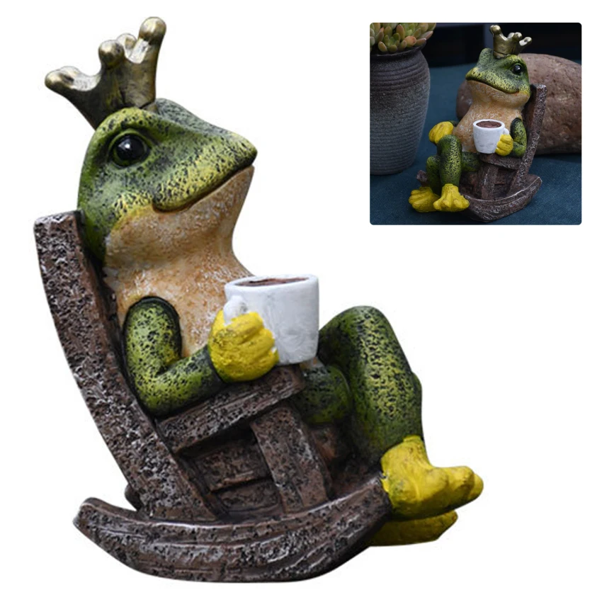 

Charming garden frogs decorate outdoor relaxation resin fun animal statues decorate the yard lawn