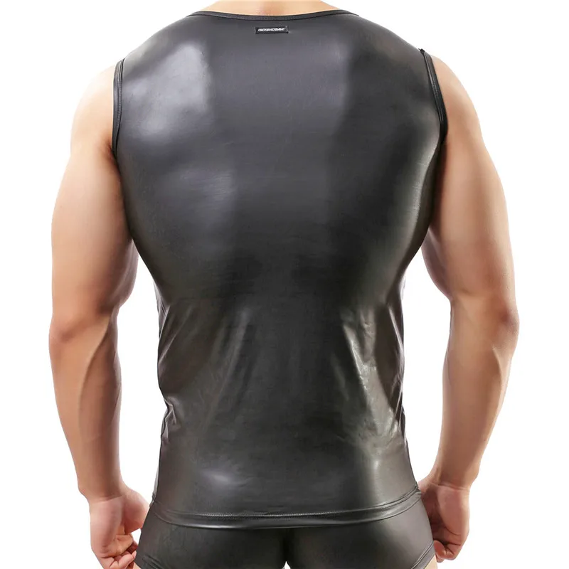 Рисунок 6 - Мужской жилет из искусственной кожи без рукавов
