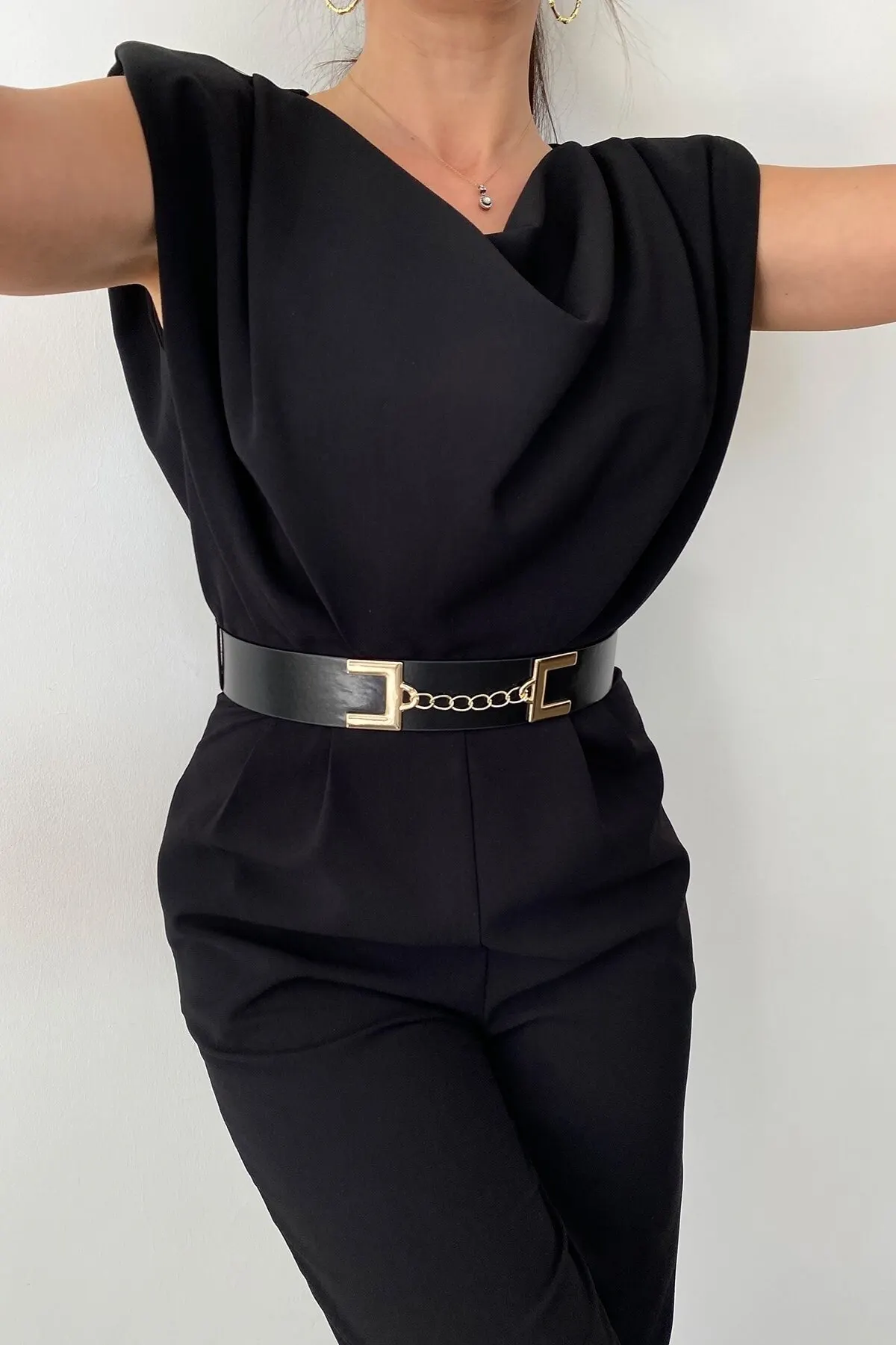 

Women's Overalls Black Degajee Collar Belted Self Wadding Pleated Detail Crep Fabric Jumpsuit Hot Casual Fashion Jumpsuit