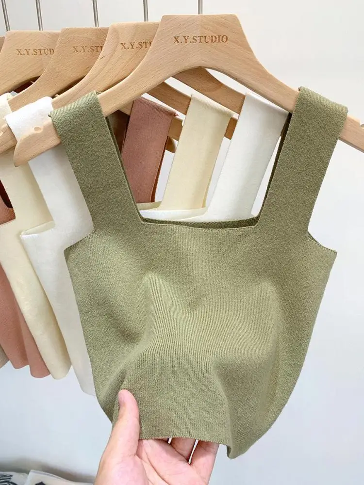 Женский трикотажный топ без рукавов короткий с квадратным вырезом 6 цветов лето