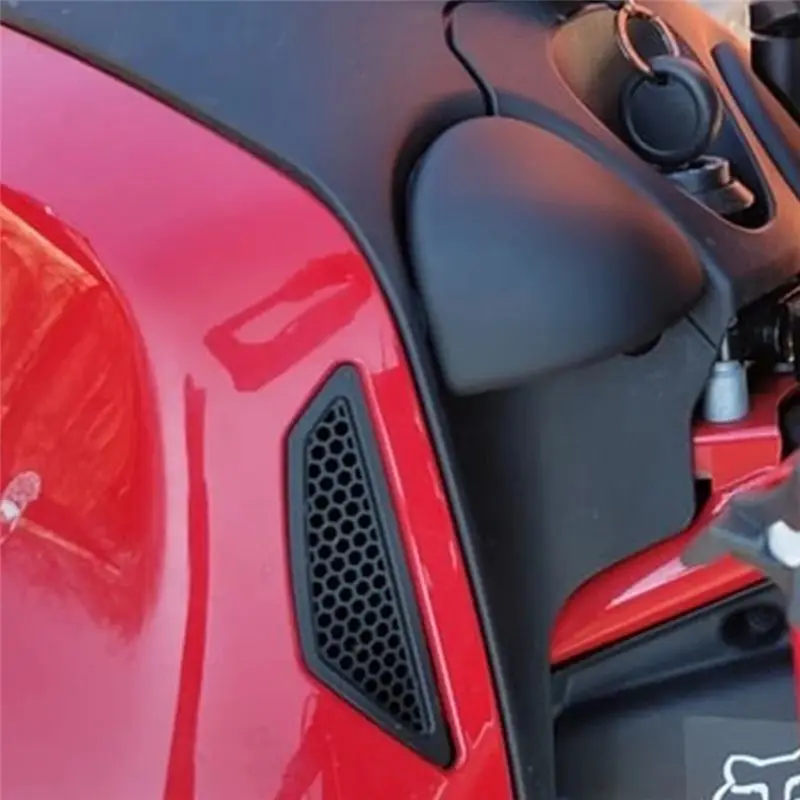 Фото Практичный резиновый дефлектор-спойлер для мотоциклов Moto Guzzi V85TT 2021-2024 №2