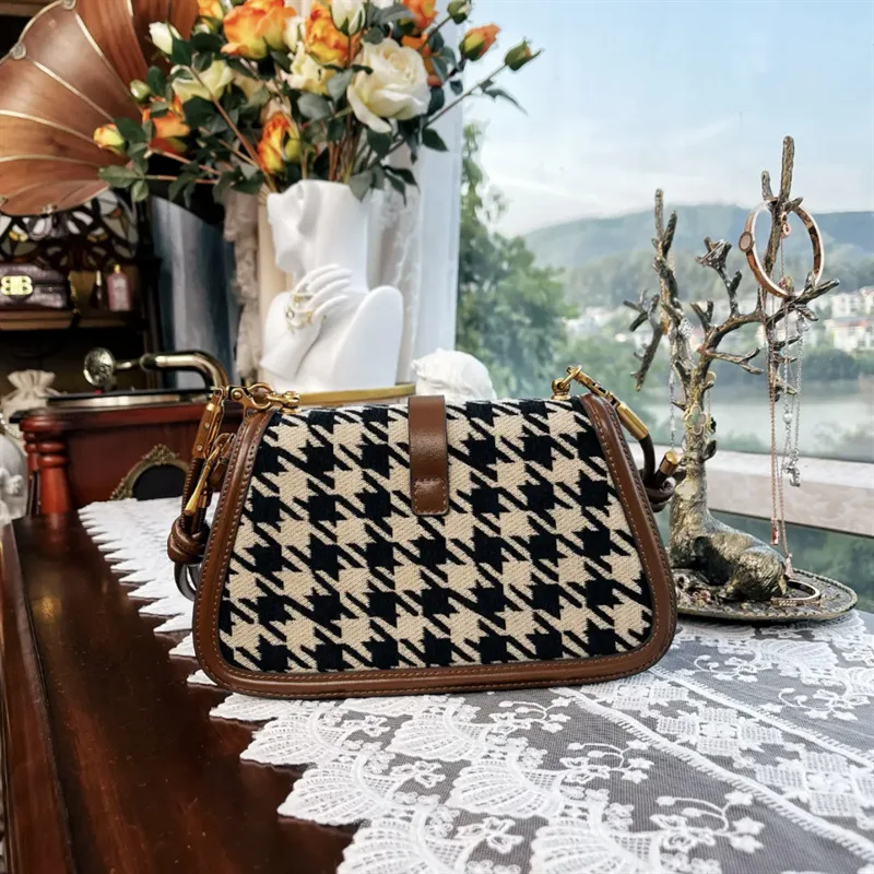 Advanced Retro Fashion Thousand Birds Saddle Bag Women's Bag 2023 New Single-shoulder Messenger Bag Designer Bag Gg Cc Sac