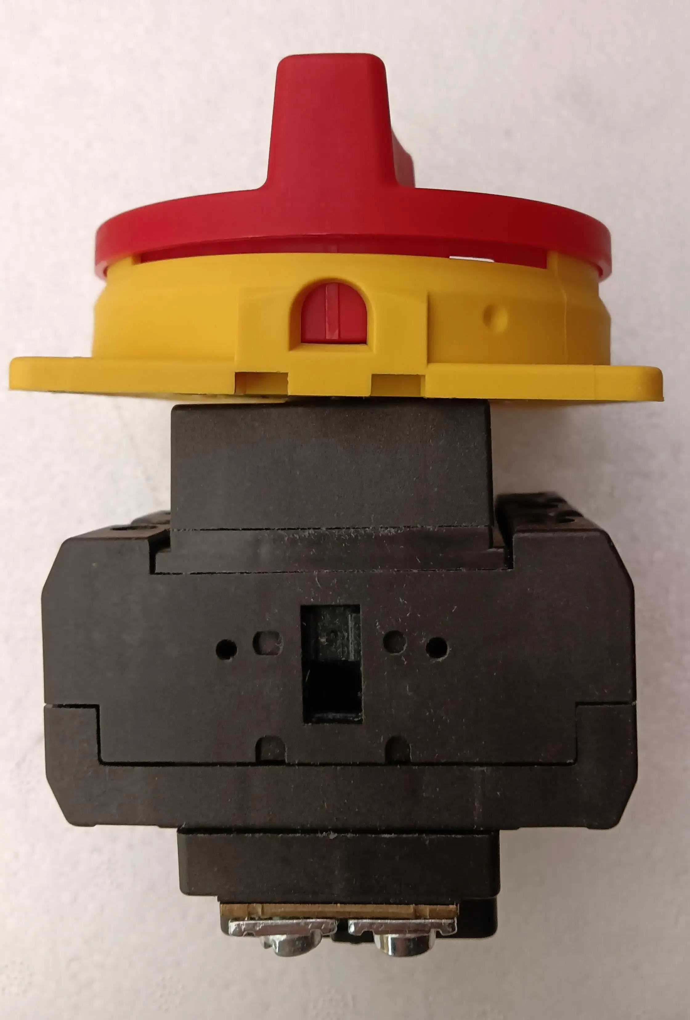 

P3-63/EA/SVB-SW новый оригинальный Eaton датчик изоляции нагрузки
