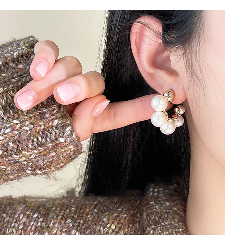 

Pearl earrings female 2023 new explosive niche design sense earrings senior sense ear clips without ear holes hundred with earri