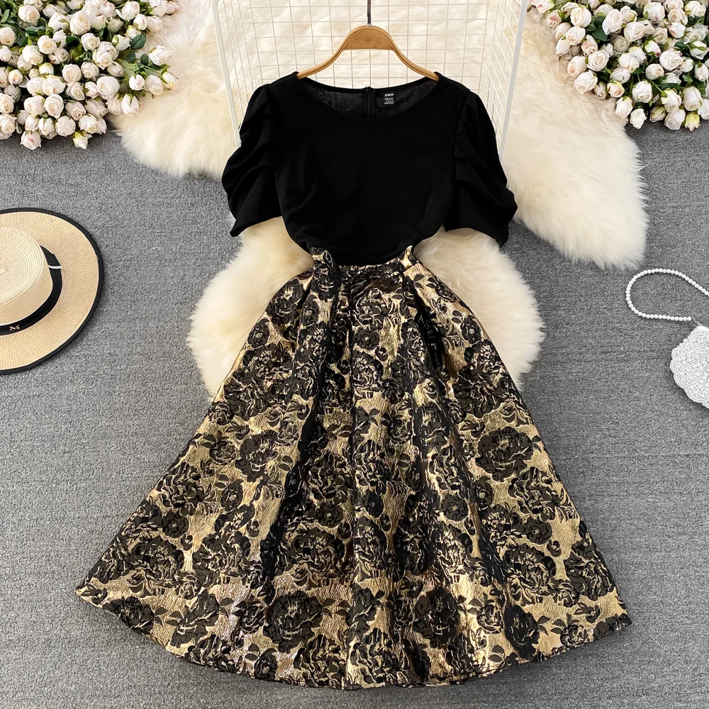 

Senior Sense Light Luxury Temperament Fake Two Round Neck Bubble Short Sleeve Waist Shrink Jacquard Dress