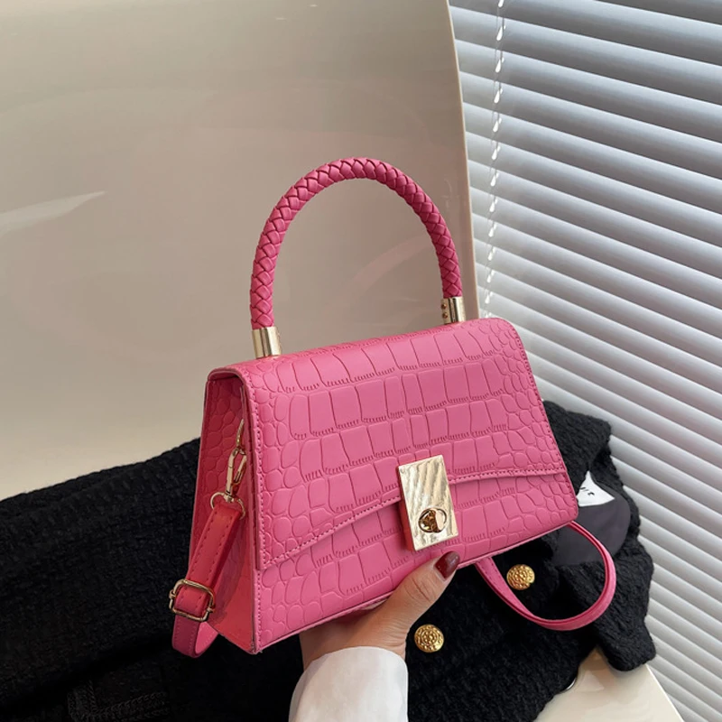 

Summer Luxury Designer Handbag Fashion Crossbody Bags for Women Pu Leather Small Purses and Handbags Bolsas Women's Bag 2022